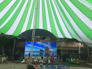 Dù che nắng sự kiện sân trường học ở Long An